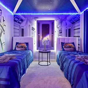  Villa Happy Planet I